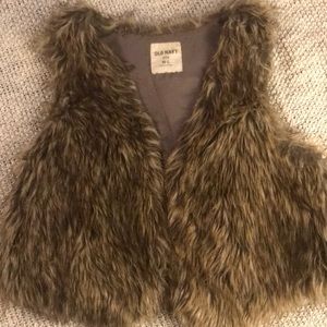 Fur vest